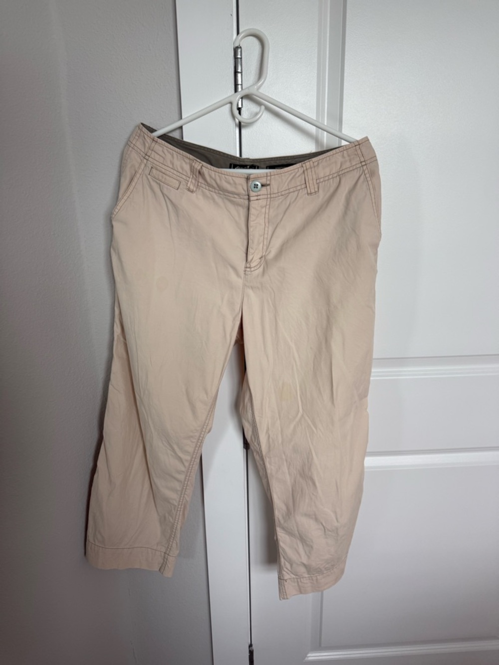 Eddie Bauer Light Beige Capris